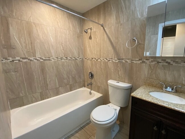 Loft 1-Bedroom (Unit 12)
