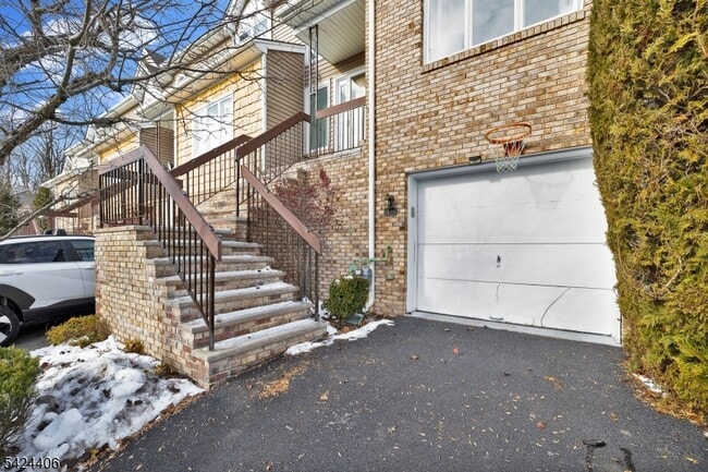 Photo - 48 Edgefield Dr