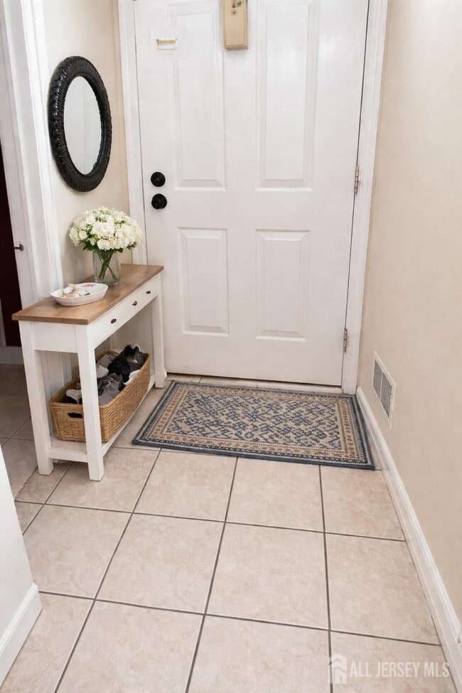 Photo - 28 Morgan Pl