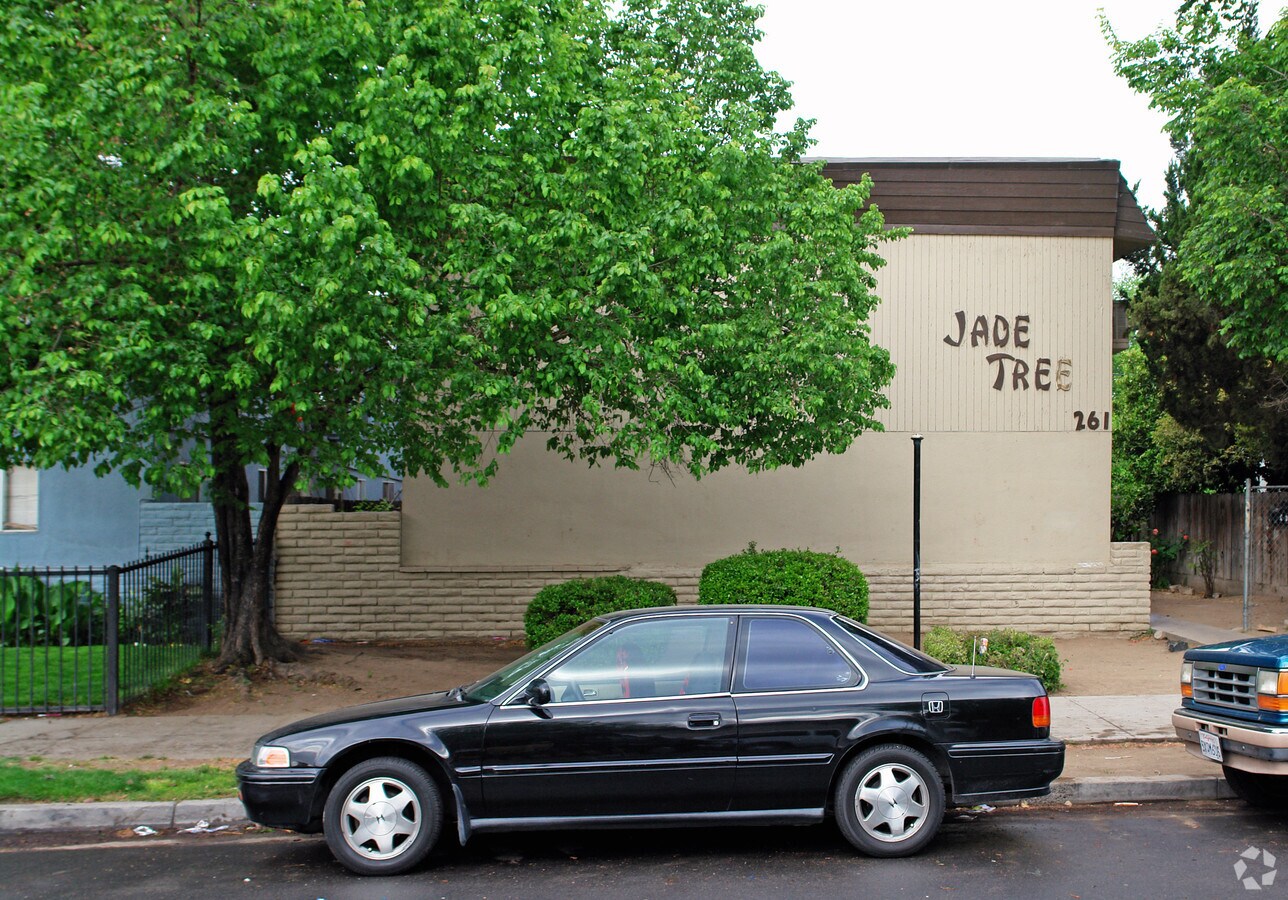 Jade Tree - Jade Tree Apartments