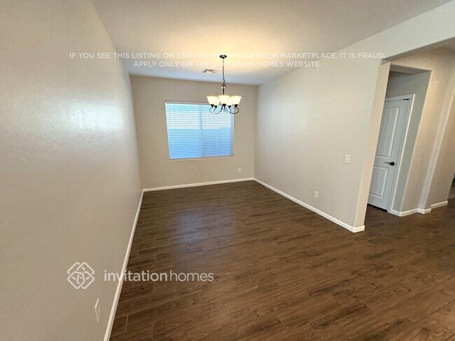 Photo - 20178 W Sherman St