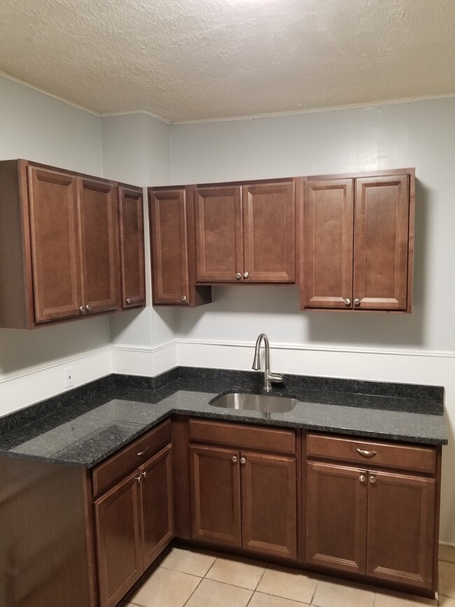 Building Photo - 17 Norwell St Unit 1