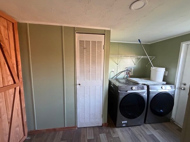 Photo - 6939 N Farm to Market 331 Rd