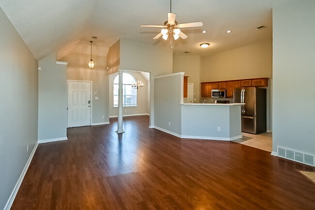 Photo - 7870 Nandina Cove