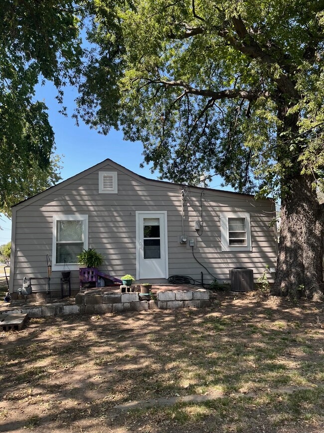 Vista posterior - 437 S Peachtree St