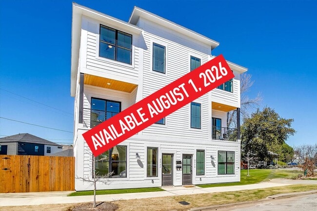 Building Photo - 2320 Benbrook Blvd Unit Full