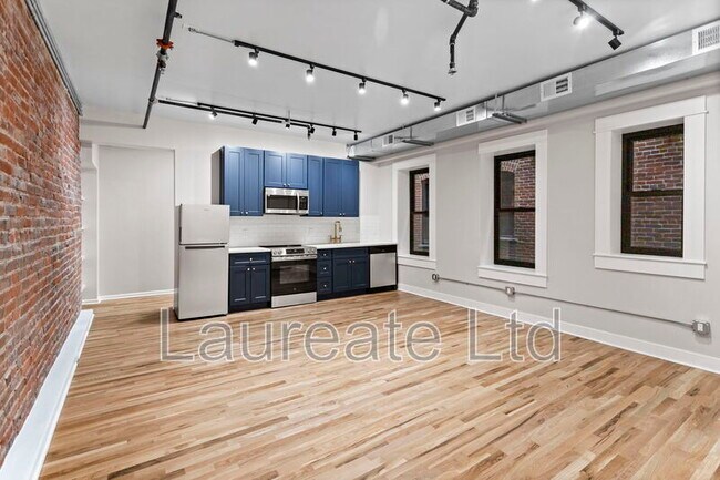 Building Photo - 1490 Lafayette St