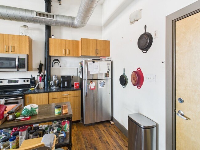 Photo - 1322 W Broad St