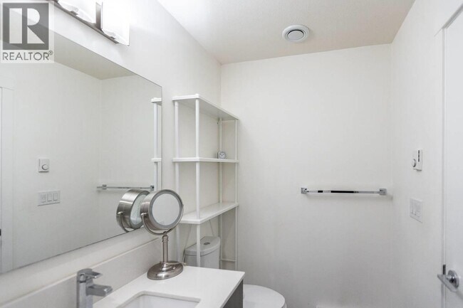 Photo - 3479 Wesbrook Mall Unité 309