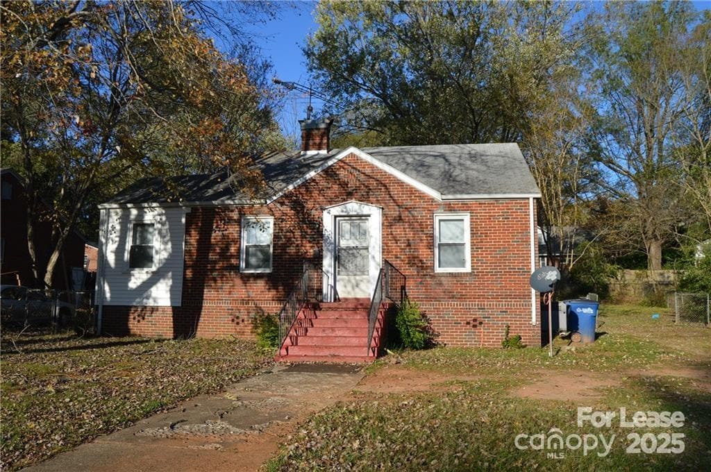 Photo - 316 Westwood Dr House