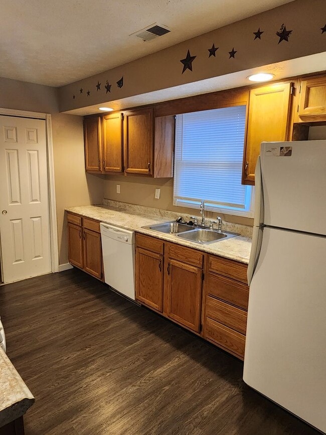 Photo - 2 bedroom 1 bath duplex