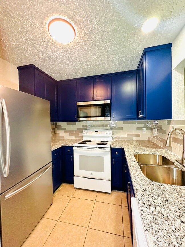 Photo - 11014 Longtom Ct