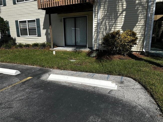 Building Photo - 124 Loblolly Ct Unit F