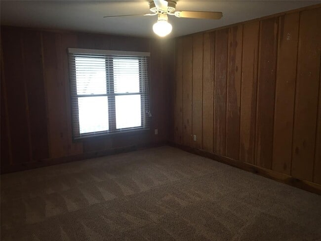 Photo - 5251 US-290