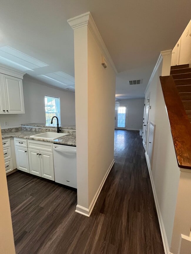 Photo - 154 Lullwater Dr Unit L154 - A