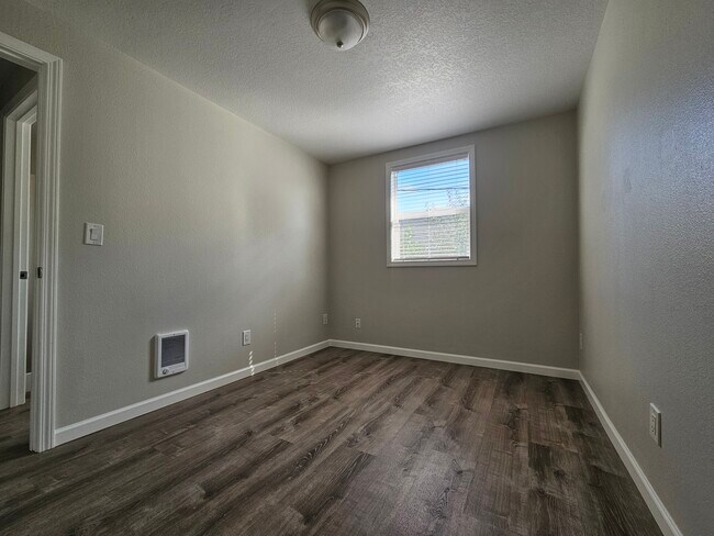Bedroom - 3220 SE Rockwood St Unit 3220