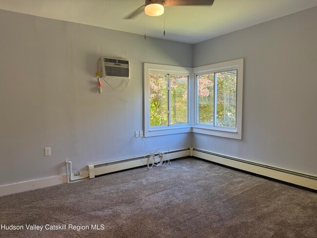 Photo - 1050 Lucas Ave Ext
