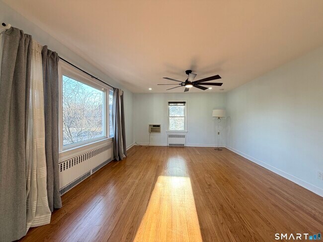 Photo - 228 Jennings Rd