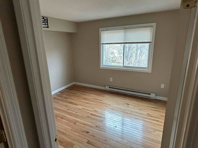 Photo - 198 S Main St Unit 14