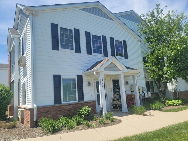 Building Photo - 234 Bertram Dr Unit D