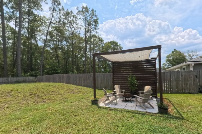 Photo - "Charming 3-Bed, 2-Bath Home Oasis in Jacksonville's Heart!"