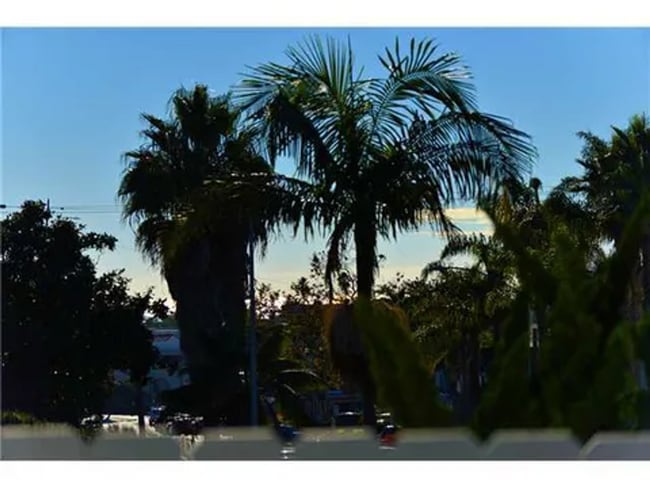 Photo - 1249 Torrey Pines Rd