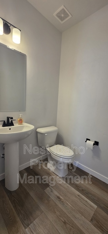 Photo - 7185 W Sugarwood St