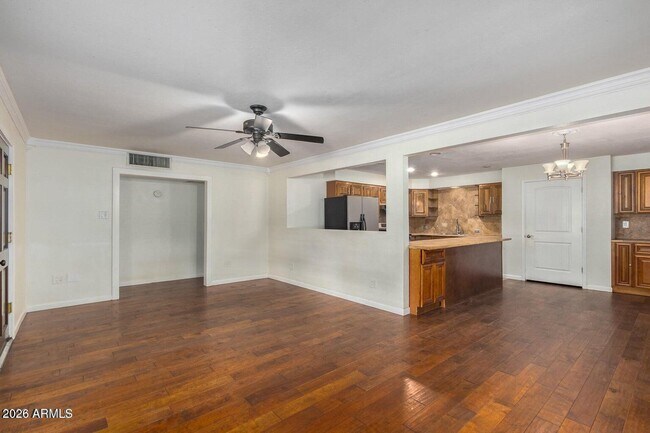 Photo - 7340 N 7th Ave