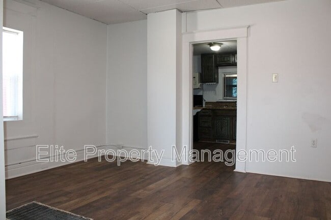 Photo - 1012 West St