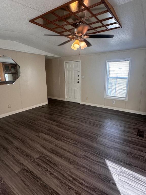 Photo - 2709 Xalapa St