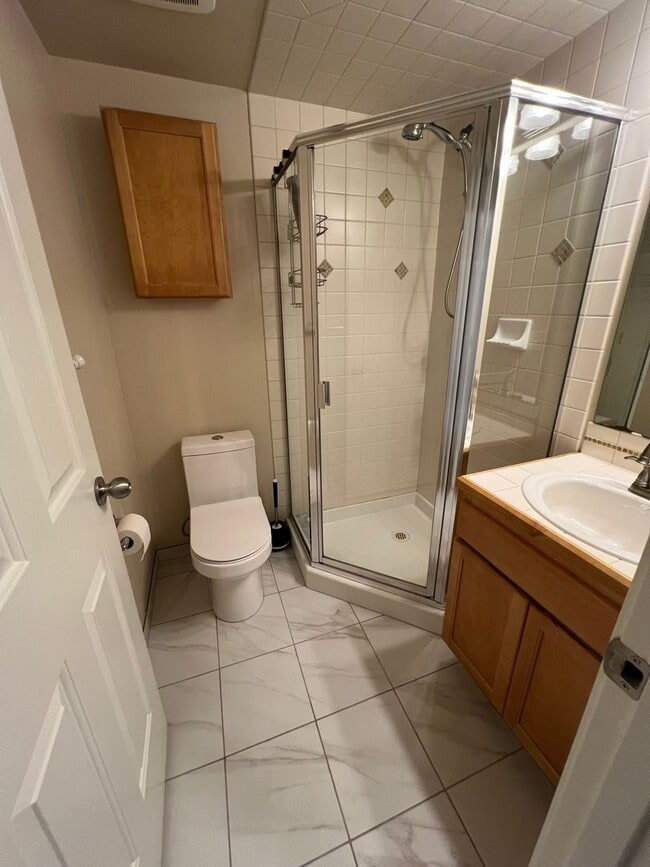 Photo - 2645 B NW 57th St-