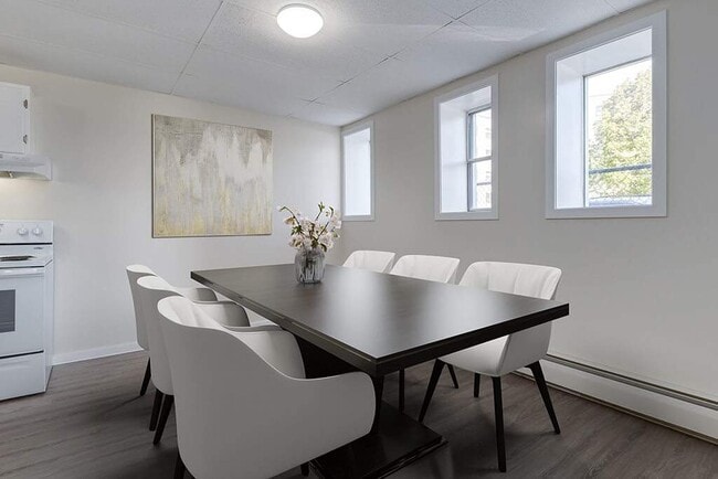 Photo - Silver Ridge Apartments