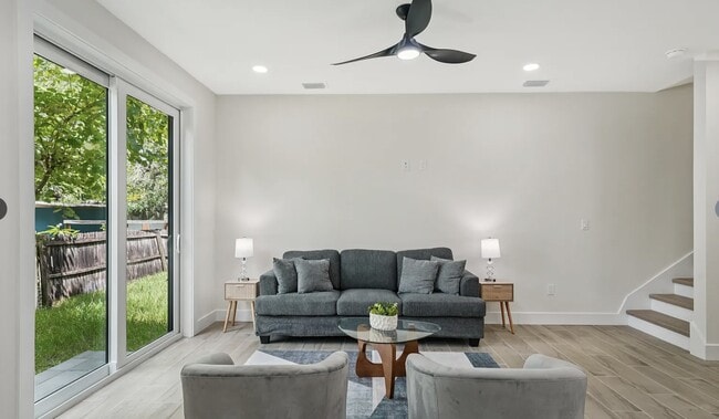 Photo - 12236 Land St