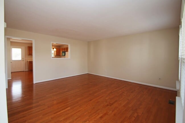Photo - 1260 Old Richmond Circle