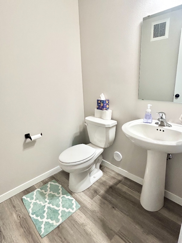 Photo - 1437 Winterberry Ln