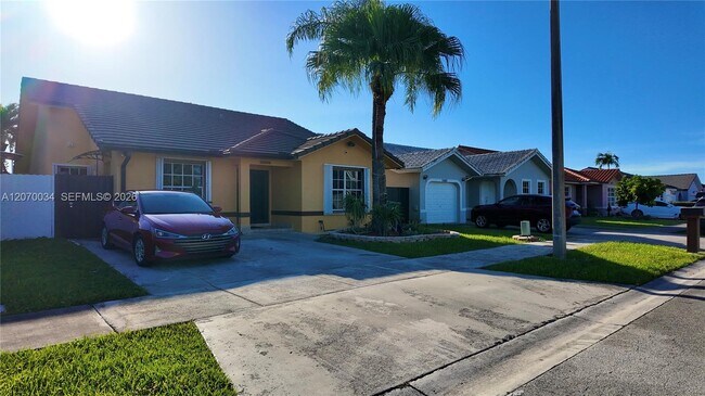 Photo - 11570 SW 144th Path