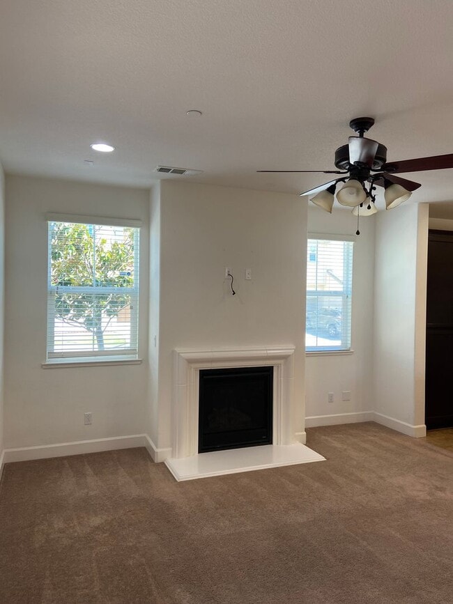 Photo - Turnstone Community off Iron Point & Prairie City. 4 Bdrm, 3 Bath - Walk to nature trails, park, ...
