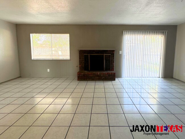 Photo - 10919 Bywood Dr