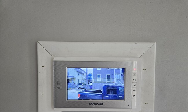 Photo - 115 Thomas St Unit 2