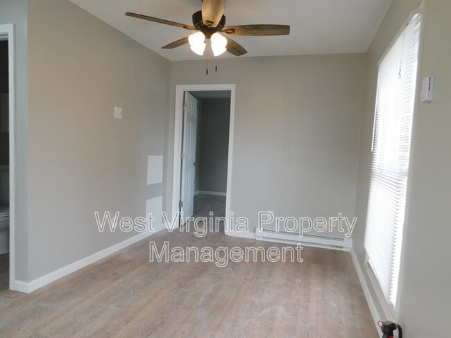 Photo - 3648 Davis Stuart Rd Unit 24A