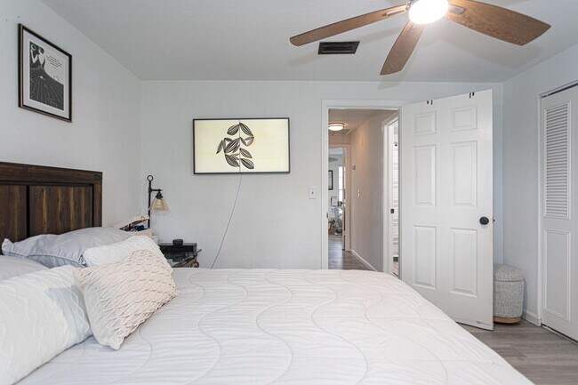 Photo - 13460 Old Englishtown Rd