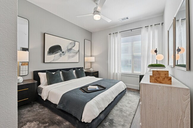 Photo - Caroline Eastside