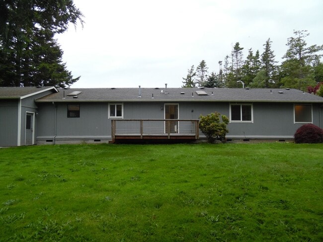 Photo - 4113 Kingsway