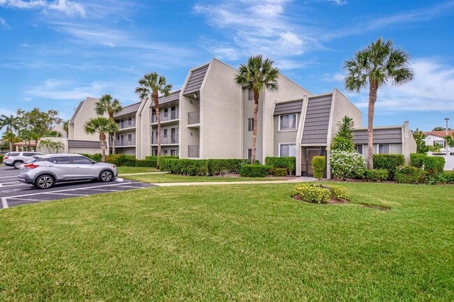 Photo - 4070 Tivoli Ct Unit 307