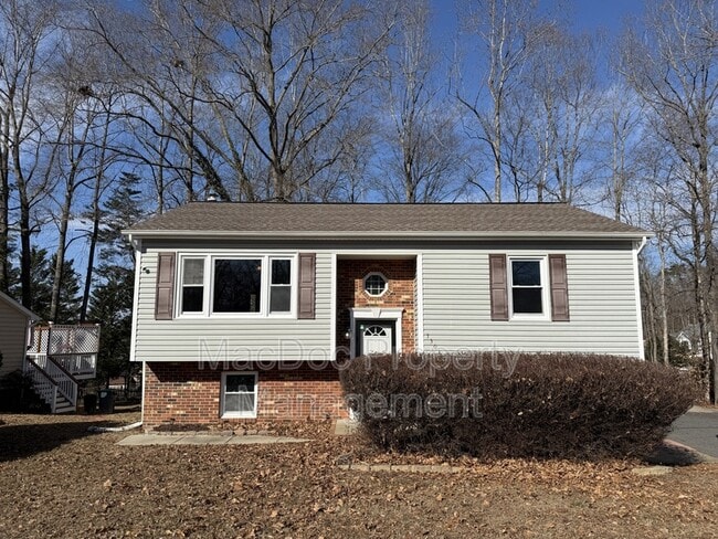 Building Photo - 7301 Drew Ln