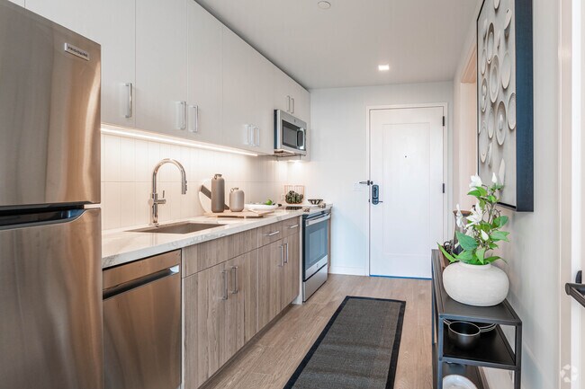 Studio- 391SF
