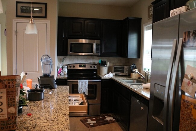 Photo - 1114 Arizona St