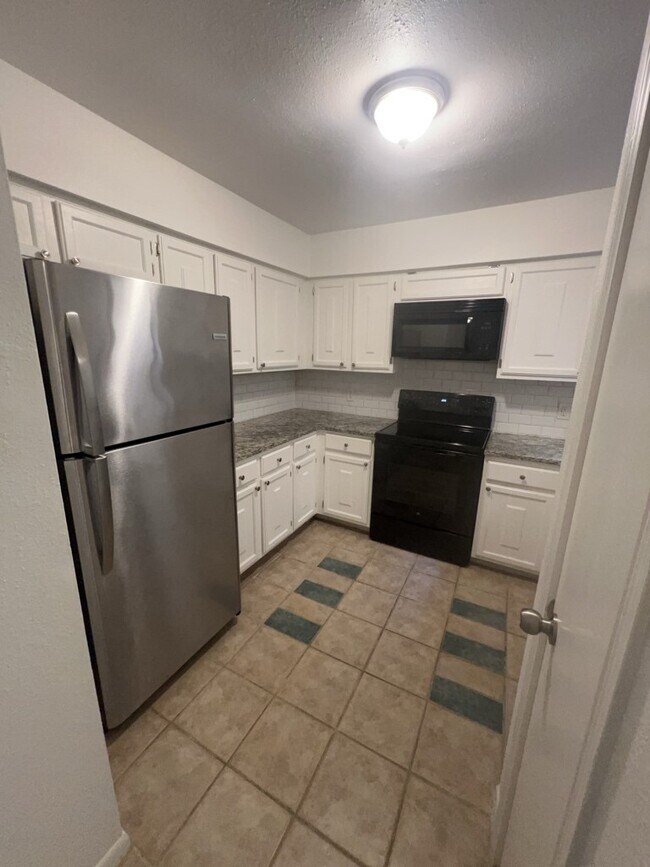 Photo - 1919 Place Rebecca Ln