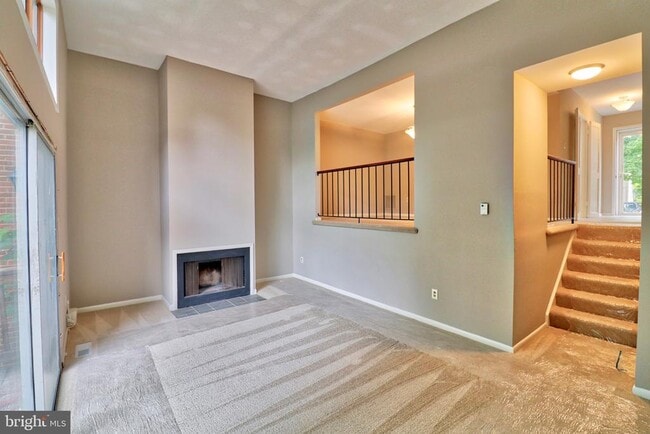 Photo - 449 COLONIAL Ln