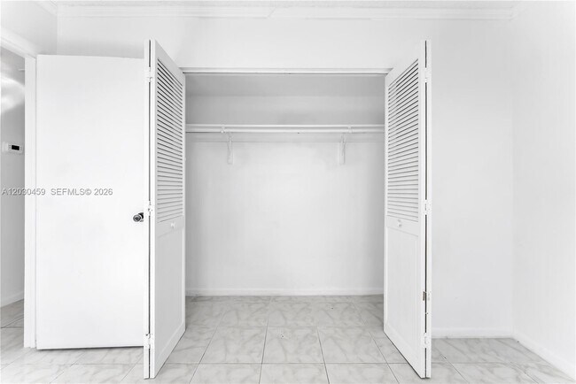 Photo - 2145 Pierce St Unit 305